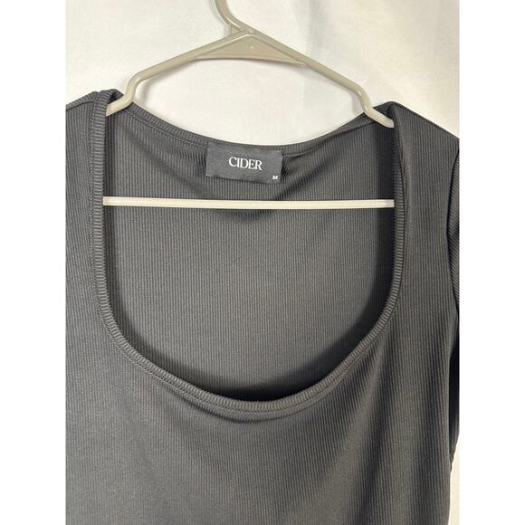 Cider Black Bodysuit - Picture 3 of 3